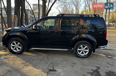 Позашляховик / Кросовер Nissan Pathfinder 2008 в Краматорську