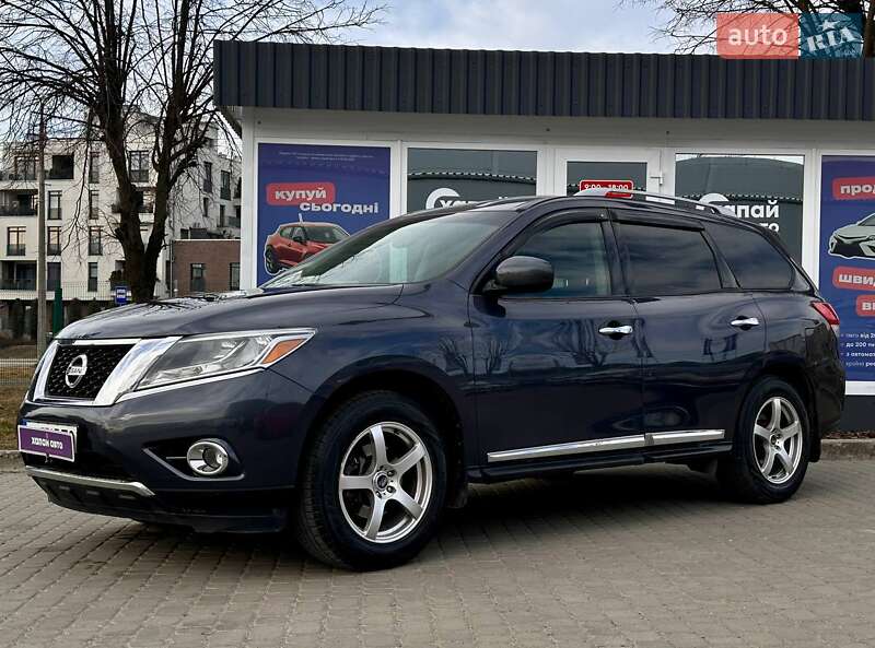 Позашляховик / Кросовер Nissan Pathfinder 2014 в Львові