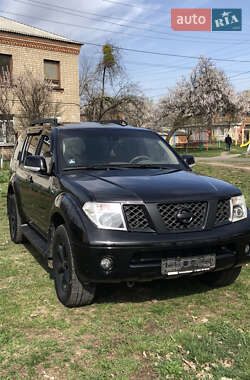 Позашляховик / Кросовер Nissan Pathfinder 2008 в 