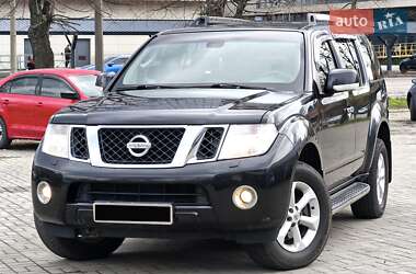 Позашляховик / Кросовер Nissan Pathfinder 2012 в 