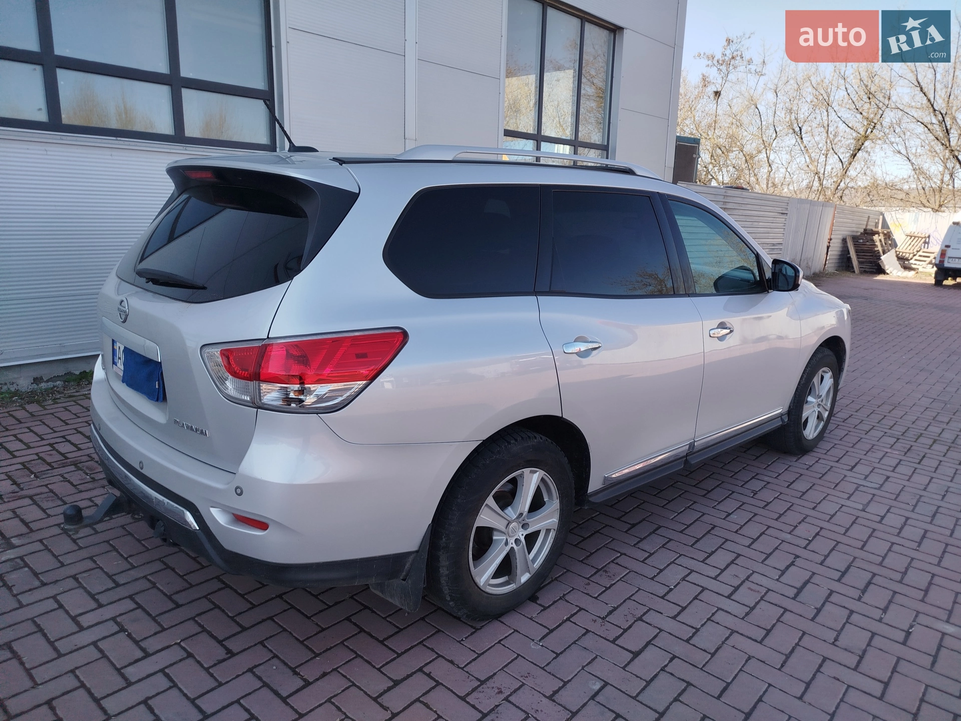 2012 Nissan Pathfinder - мініатюра 27