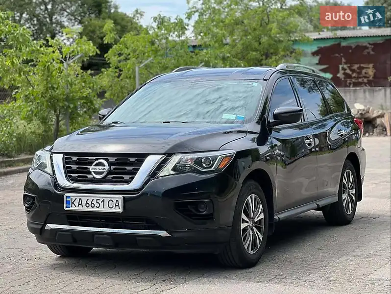 Nissan Pathfinder 2016