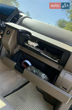 Внедорожник / Кроссовер Nissan Pathfinder 2007 в 