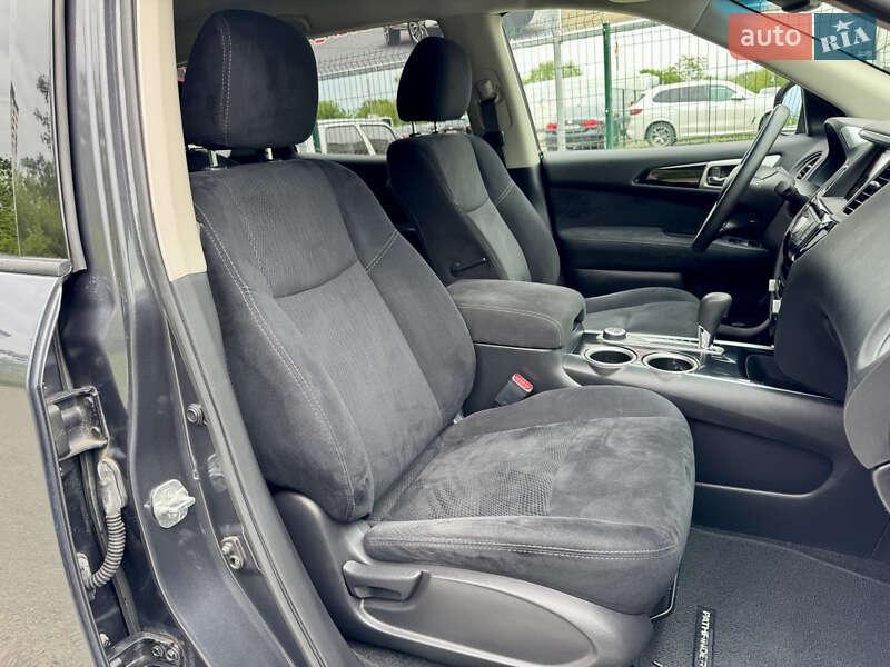 Позашляховик / Кросовер Nissan Pathfinder 2014 в Києві