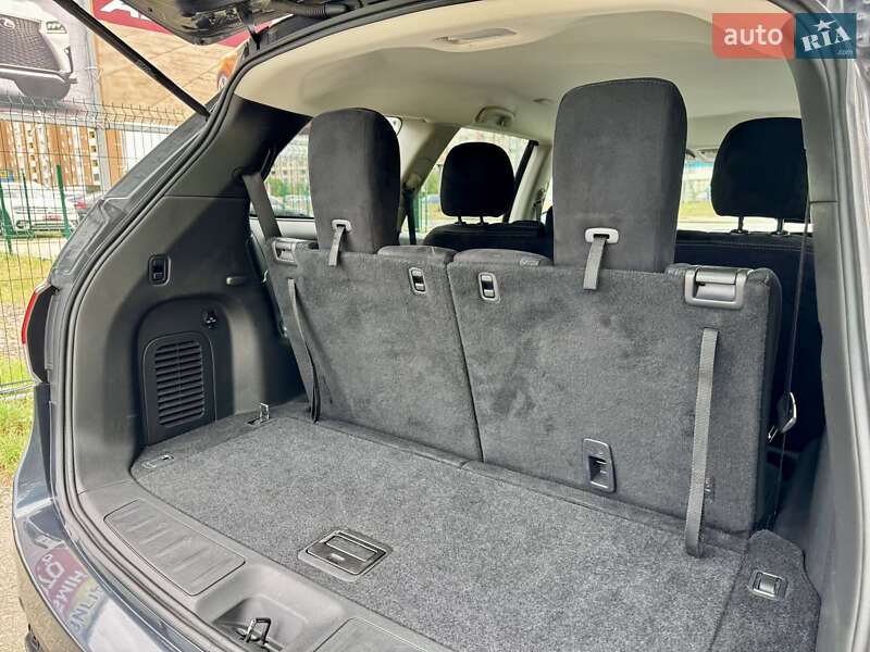 Позашляховик / Кросовер Nissan Pathfinder 2014 в Києві