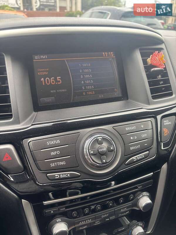 Внедорожник / Кроссовер Nissan Pathfinder 2015 в Киеве фото 8 Внедорожник / Кроссовер Nissan Pathfinder 2015 в Киеве