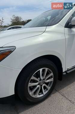 Внедорожник / Кроссовер Nissan Pathfinder 2012 в Одессе