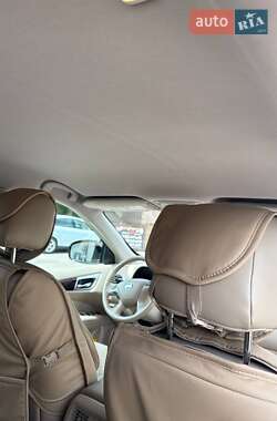 Внедорожник / Кроссовер Nissan Pathfinder 2012 в Одессе