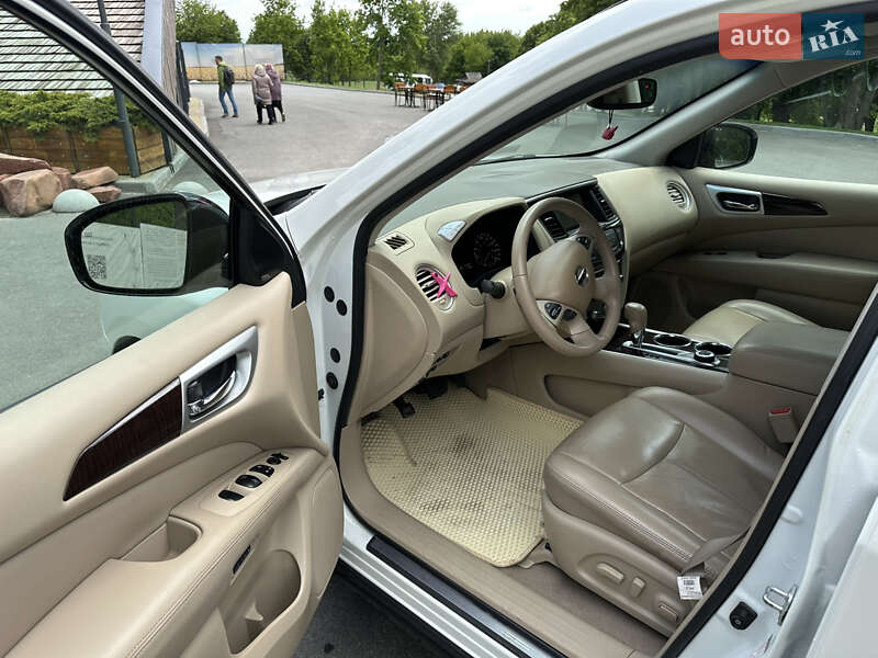 Позашляховик / Кросовер Nissan Pathfinder 2015 в Києві