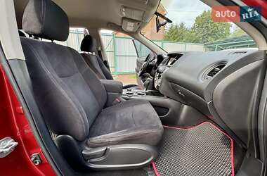 Внедорожник / Кроссовер Nissan Pathfinder 2013 в 