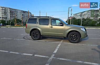 Внедорожник / Кроссовер Nissan Pathfinder 2011 в 