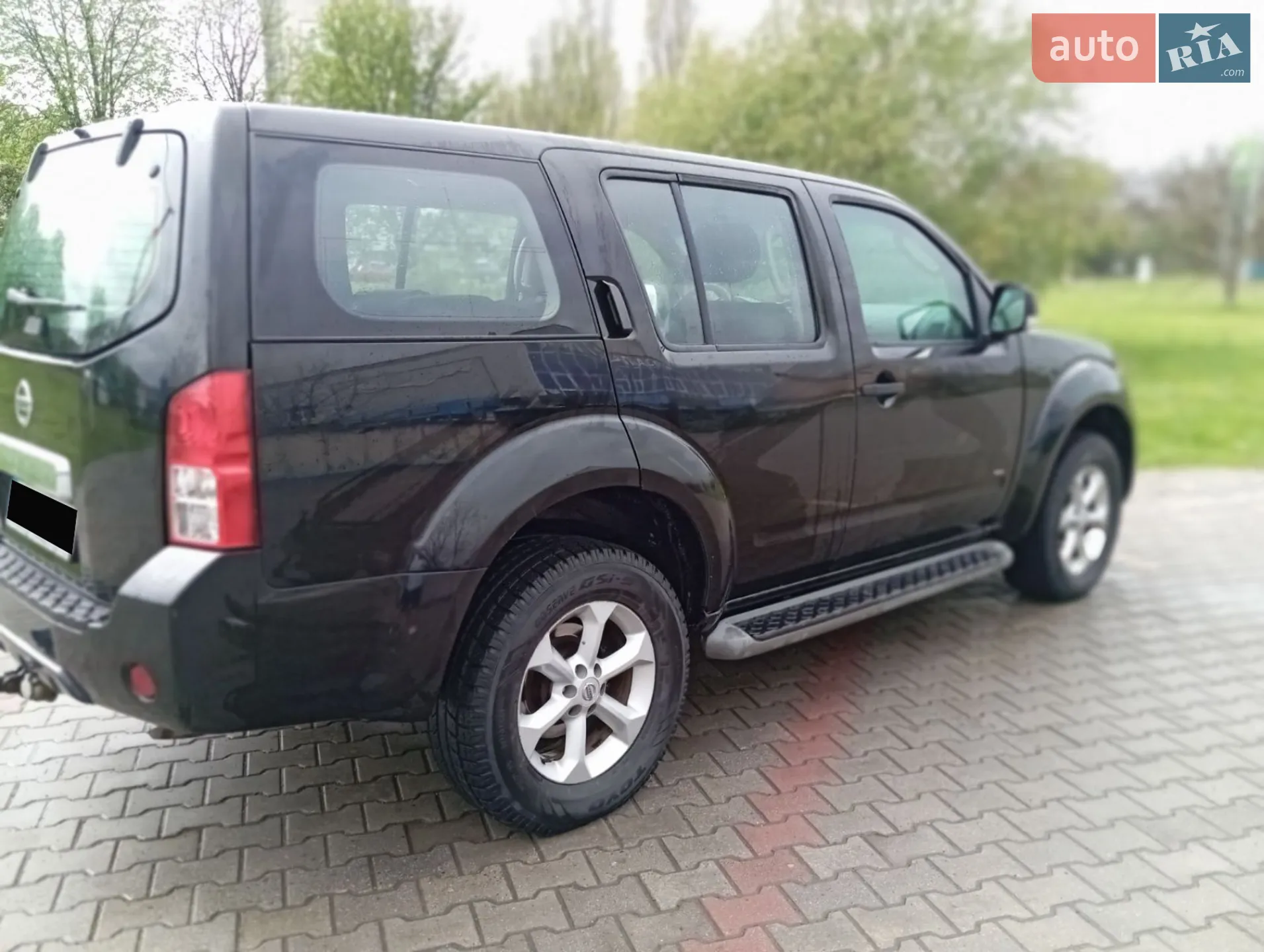 2011 Nissan Pathfinder - мініатюра 2