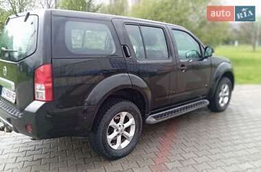 Внедорожник / Кроссовер Nissan Pathfinder 2011 в Кривом Роге