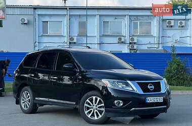 Внедорожник / Кроссовер Nissan Pathfinder 2013 в 