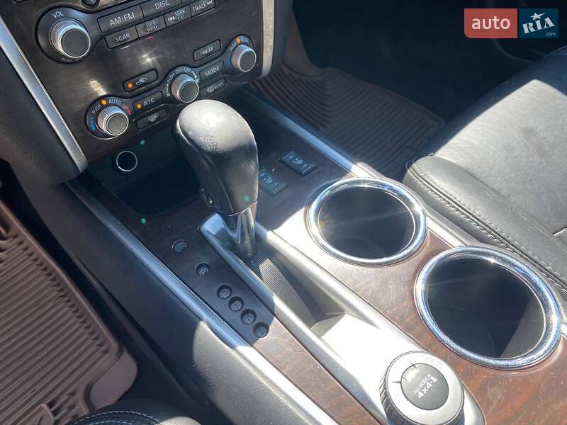 Позашляховик / Кросовер Nissan Pathfinder 2014 в Львові