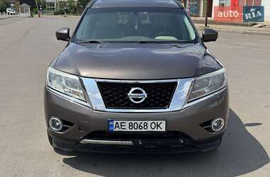 Позашляховик / Кросовер Nissan Pathfinder 2014 в Кривому Розі