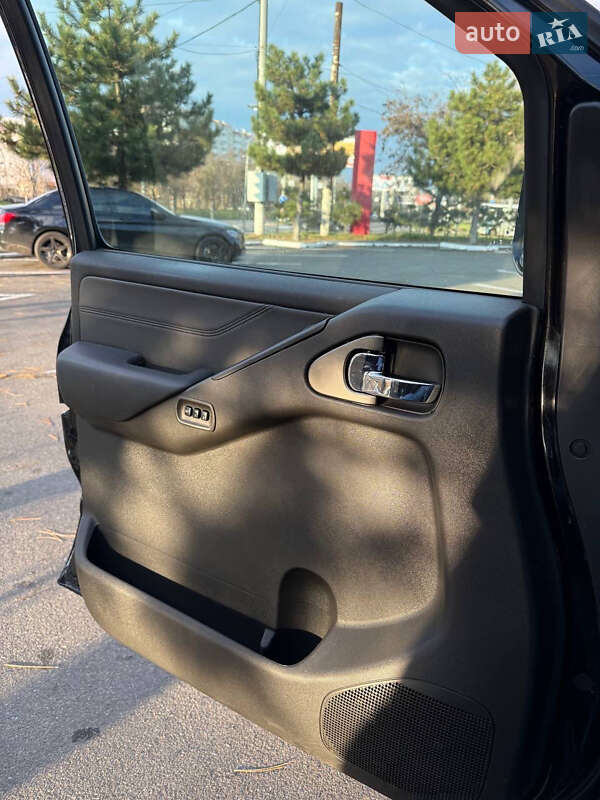 Позашляховик / Кросовер Nissan Pathfinder 2008 в Краматорську