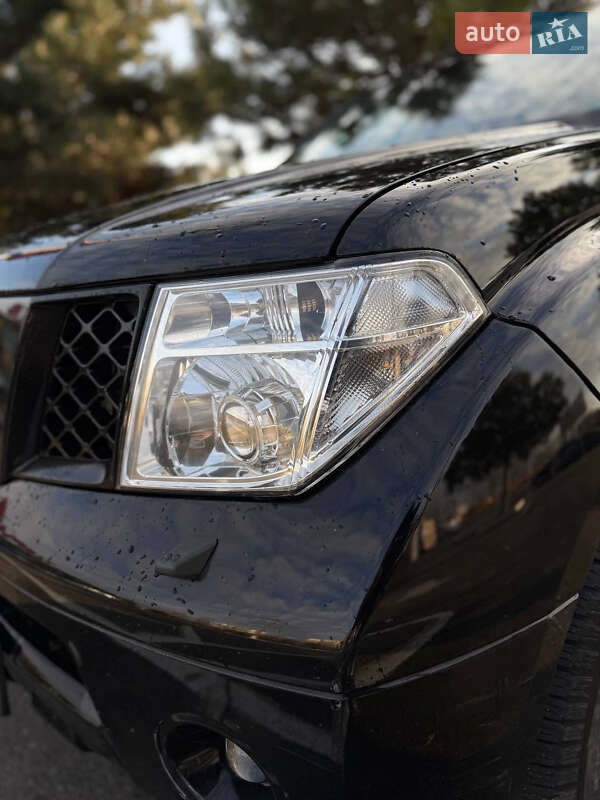 Позашляховик / Кросовер Nissan Pathfinder 2008 в Краматорську