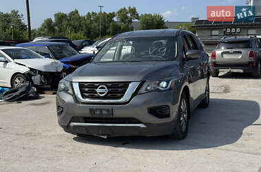 Внедорожник / Кроссовер Nissan Pathfinder 2018 в Киеве