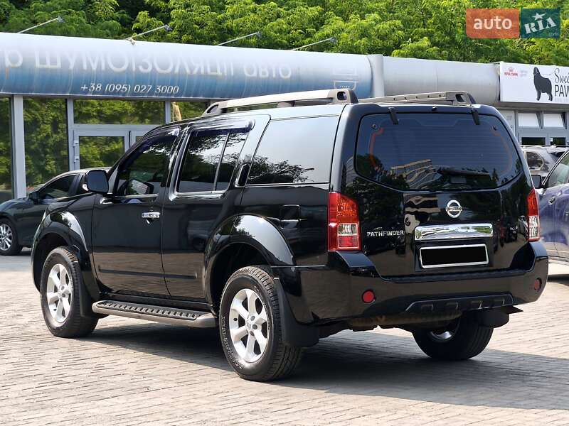 Позашляховик / Кросовер Nissan Pathfinder 2012 в Дніпрі