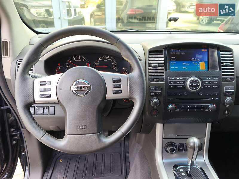 Позашляховик / Кросовер Nissan Pathfinder 2012 в Дніпрі