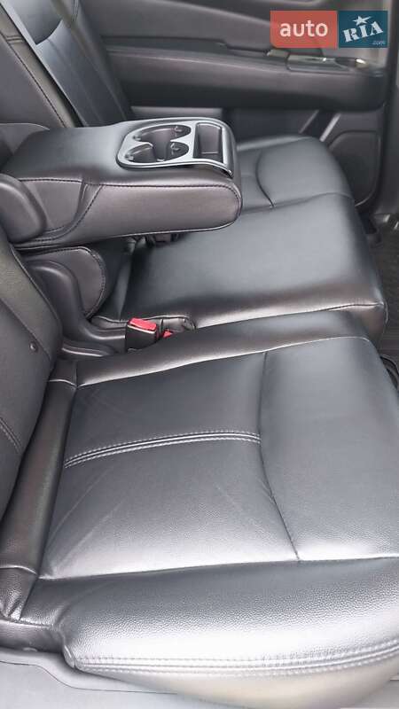 Позашляховик / Кросовер Nissan Pathfinder 2018 в Києві