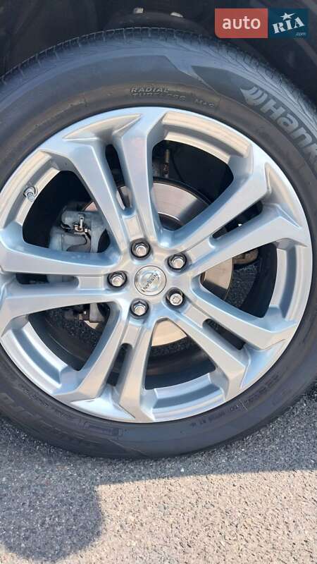 Позашляховик / Кросовер Nissan Pathfinder 2018 в Києві