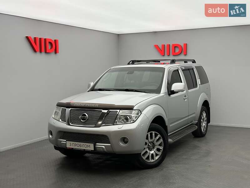 Nissan Pathfinder 2012