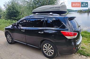Внедорожник / Кроссовер Nissan Pathfinder 2013 в 