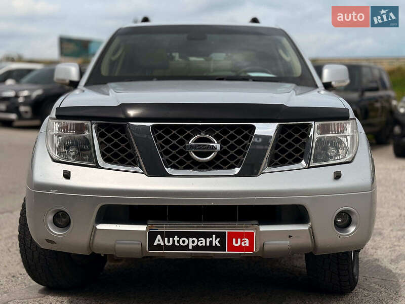 Внедорожник / Кроссовер Nissan Pathfinder 2007 в Львове