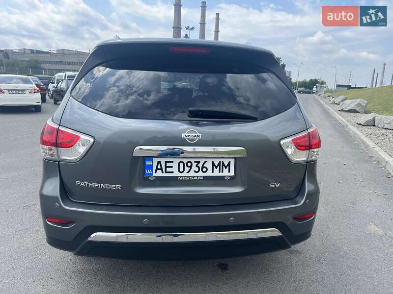 Позашляховик / Кросовер Nissan Pathfinder 2015 в Дніпрі фото 7 Позашляховик / Кросовер Nissan Pathfinder 2015 в Дніпрі