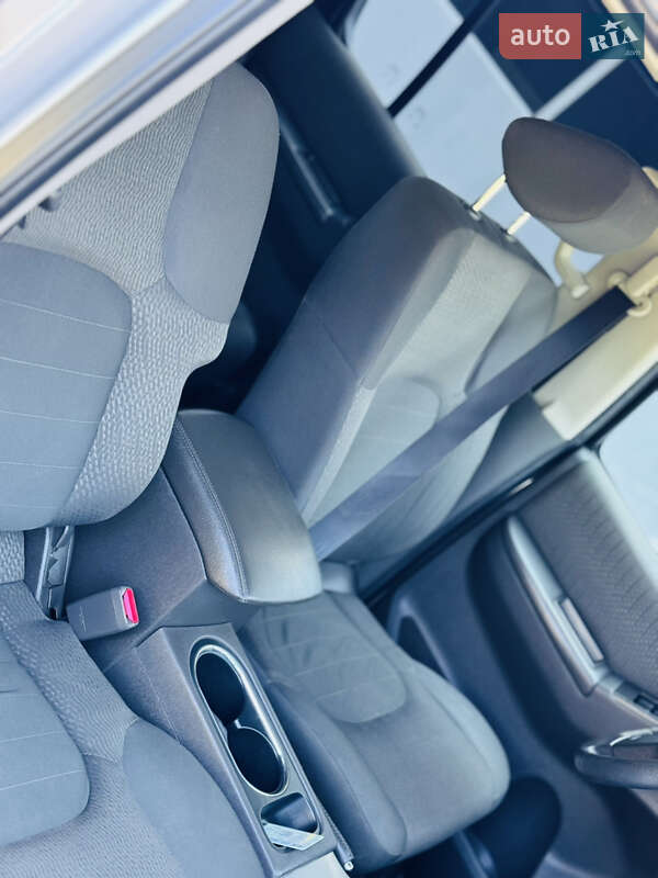 Внедорожник / Кроссовер Nissan Pathfinder 2013 в Ровно