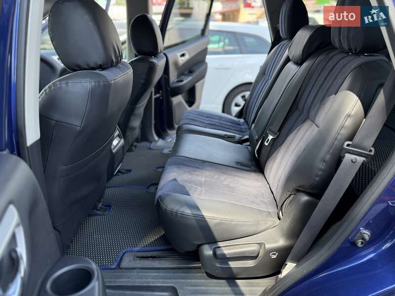 Позашляховик / Кросовер Nissan Pathfinder 2016 в Дніпрі