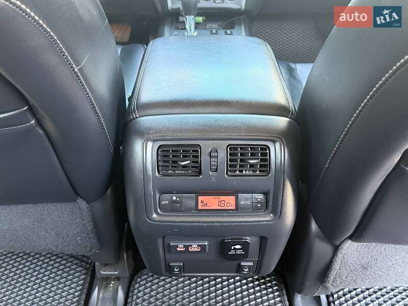 Внедорожник / Кроссовер Nissan Pathfinder 2019 в Днепре