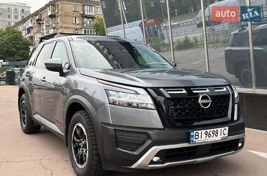 Внедорожник / Кроссовер Nissan Pathfinder 2023 в Киеве