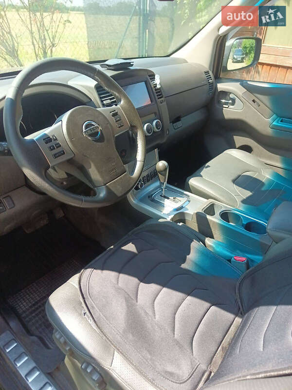 Позашляховик / Кросовер Nissan Pathfinder 2013 в Києві