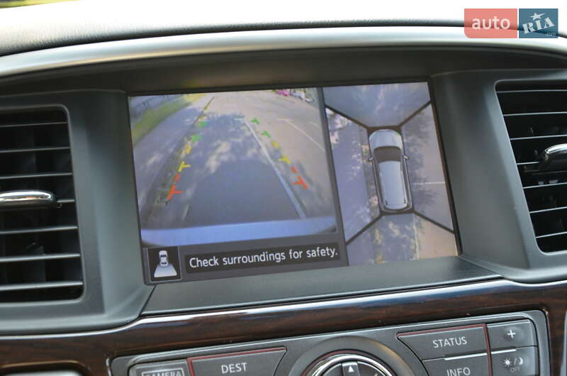 Позашляховик / Кросовер Nissan Pathfinder 2014 в Києві