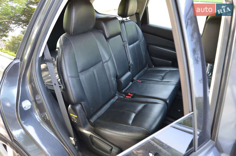 Позашляховик / Кросовер Nissan Pathfinder 2014 в Києві