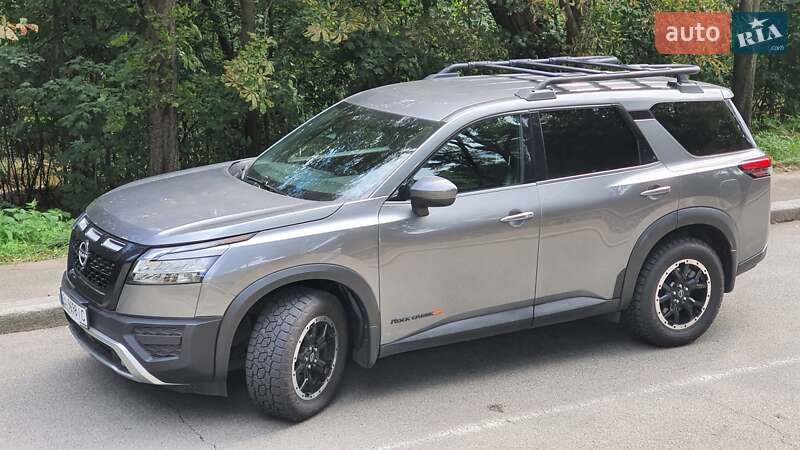 Внедорожник / Кроссовер Nissan Pathfinder 2023 в Киеве