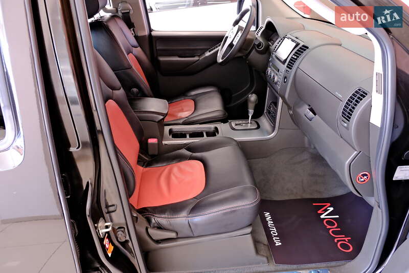 Внедорожник / Кроссовер Nissan Pathfinder 2008 в Одессе