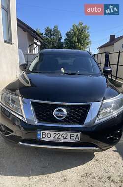Позашляховик / Кросовер Nissan Pathfinder 2013 в Тернополі