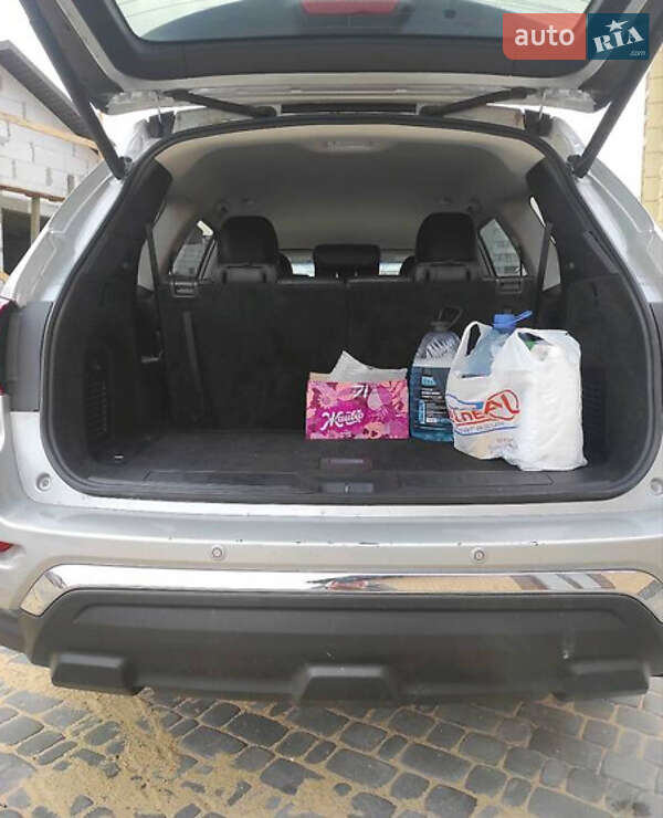 Позашляховик / Кросовер Nissan Pathfinder 2019 в Львові фото 17 Позашляховик / Кросовер Nissan Pathfinder 2019 в Львові