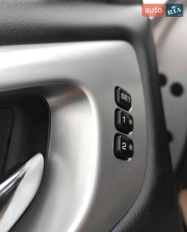 Позашляховик / Кросовер Nissan Pathfinder 2019 в Львові фото 23 Позашляховик / Кросовер Nissan Pathfinder 2019 в Львові