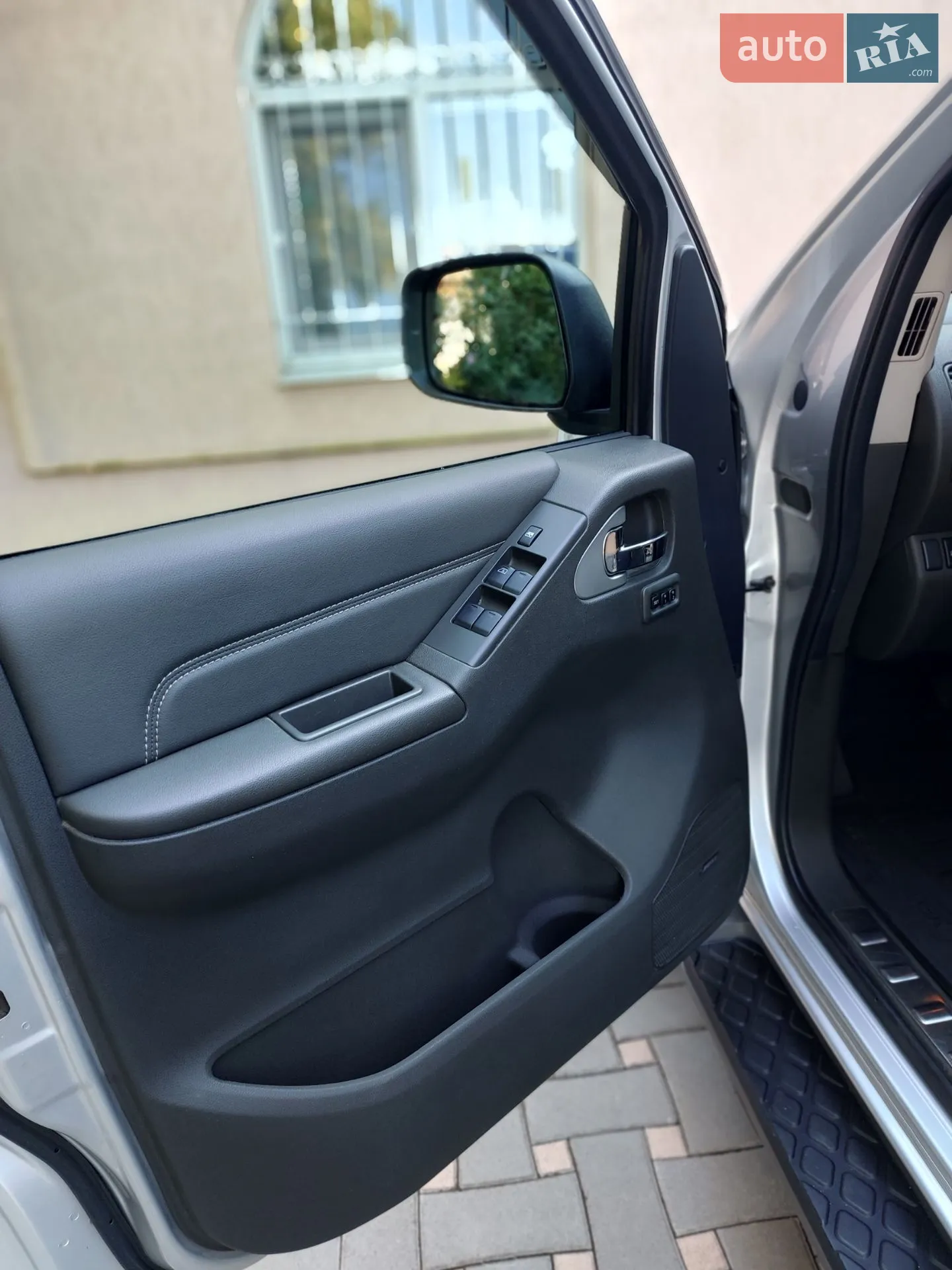2014 Nissan Pathfinder - мініатюра 5