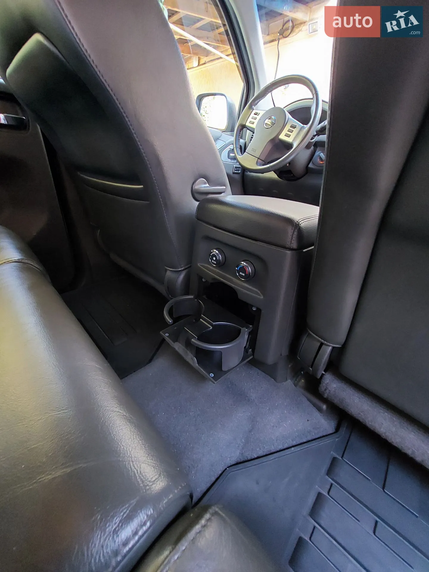 2014 Nissan Pathfinder - мініатюра 11