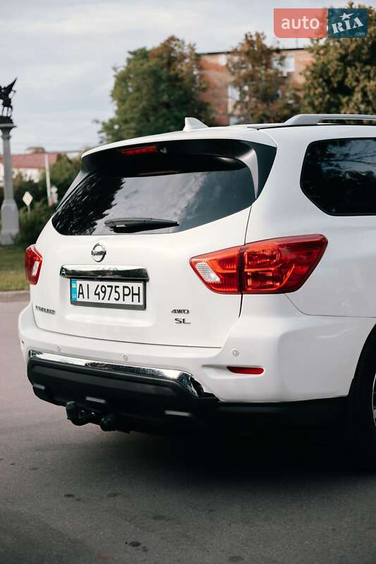 Позашляховик / Кросовер Nissan Pathfinder 2019 в Києві