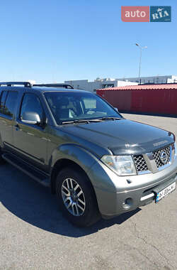 Позашляховик / Кросовер Nissan Pathfinder 2008 в Богуславі