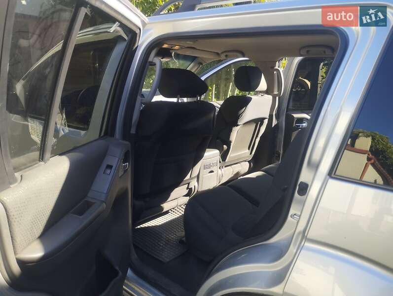 Внедорожник / Кроссовер Nissan Pathfinder 2012 в Львове