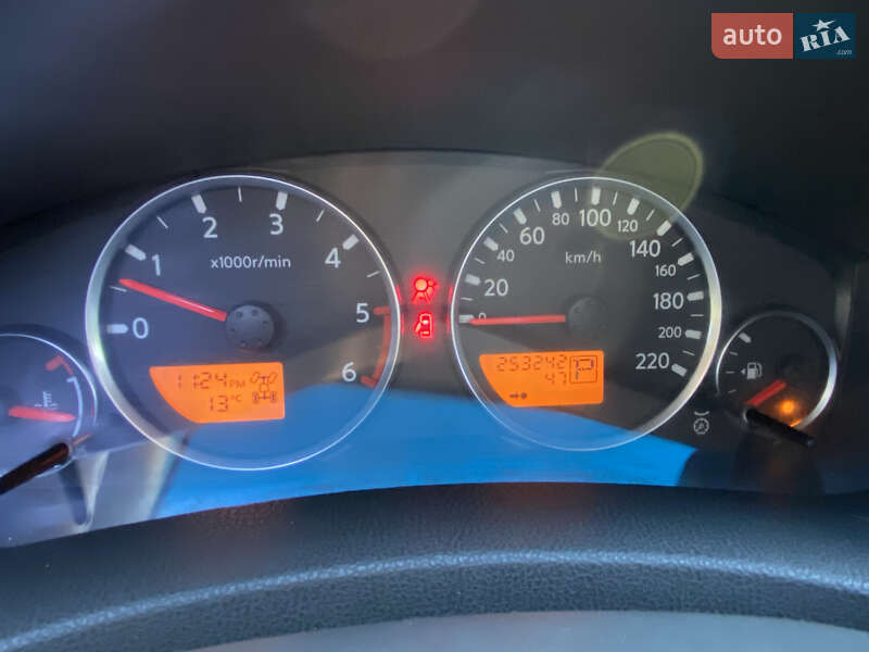 Позашляховик / Кросовер Nissan Pathfinder 2007 в Луцьку