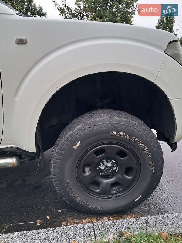 Внедорожник / Кроссовер Nissan Pathfinder 2008 в Киеве фото 3 Внедорожник / Кроссовер Nissan Pathfinder 2008 в Киеве